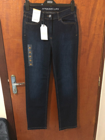 NOVA + IMPORTADA Calça jeans feminina 38/40