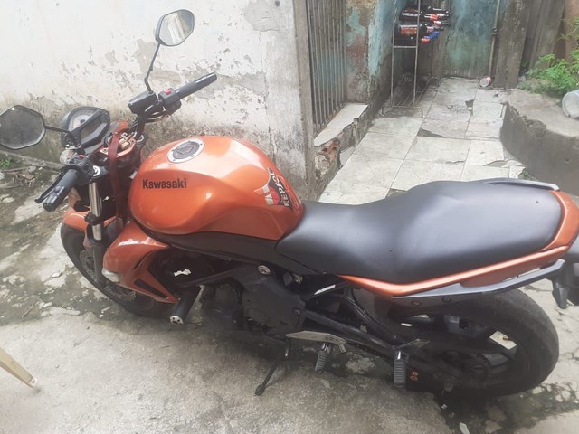KAWASAKI ER-6N