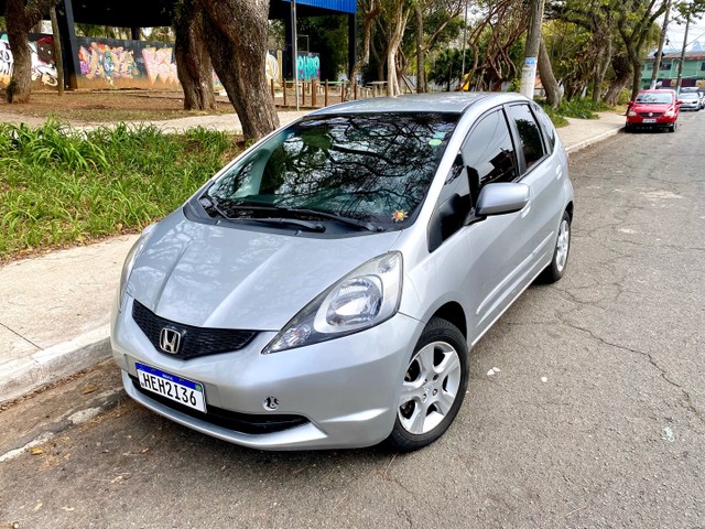 HONDA FIT 2012