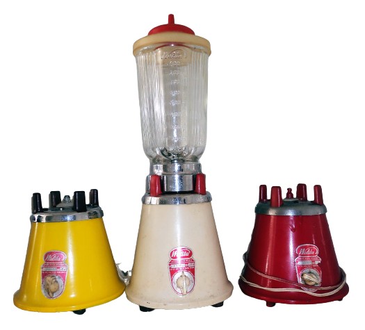 03 liquidificadores Walita anos 50 e 01 copo original (Item decoração ou colecionador)
