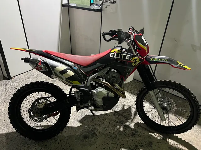 CRF 250L, uma moto de trilha para rodar no asfalto