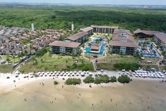 Flat, melhor trecho Praia Muro Alto, La Fleur Polinésia, com dois quartos.