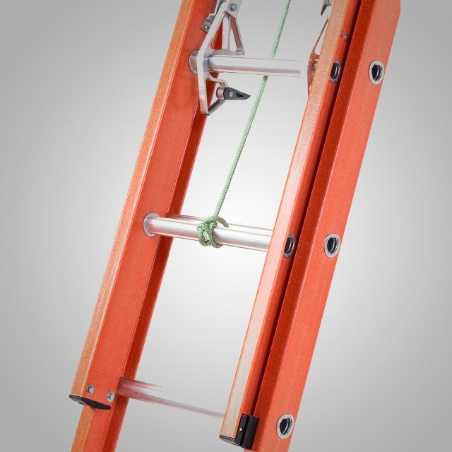 Escada de Fibra de Vidro e Aluminio Sintese 6,60m EAFD-21 11 degraus