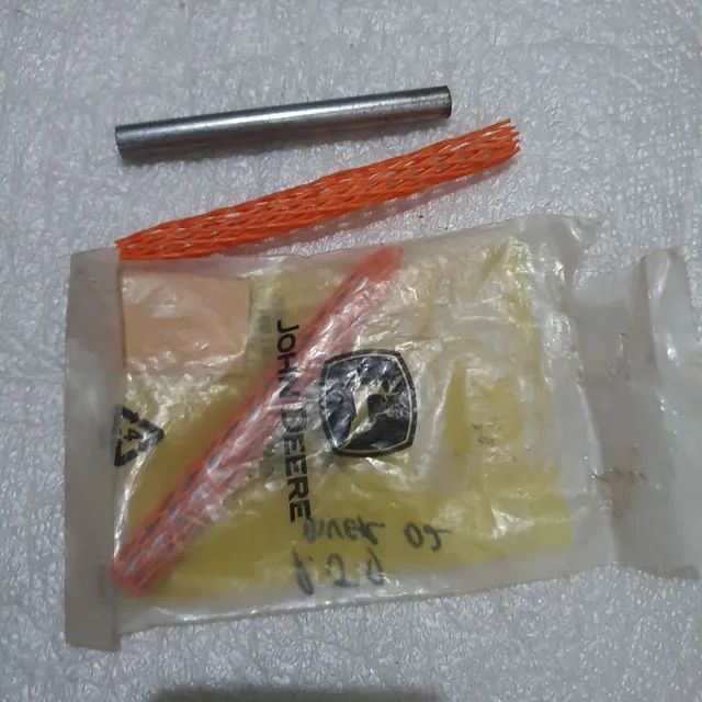 Escavadeira hitachi trator John deere haste bomba combustivel nova original R133405 - Foto 5