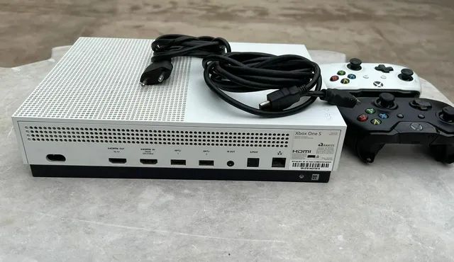 Xbox One S - 1TB - Usado - Videogames - Nova Floresta, Porto Velho