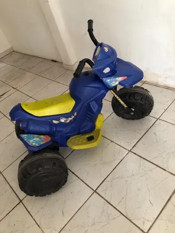 TRICICLO INFANTIL ELÉTRICO SCOOTER GATINHA BANDEIRANTE REF: 2680