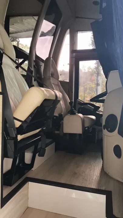 Ônibus Showlightinghome - Foto 6