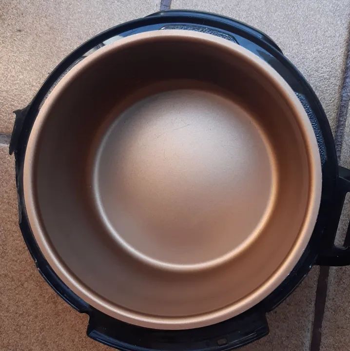 Panela de Pressão Britânia Supreme 900W - Foto 2