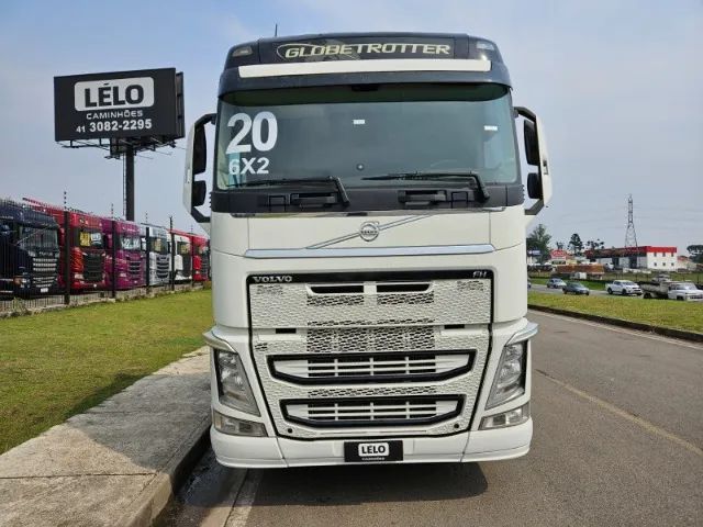 Volvo FH 460 6x2 Globetrotter Ano 20 teto Alto Automático Suspensão Mola Ar digital - Foto 2