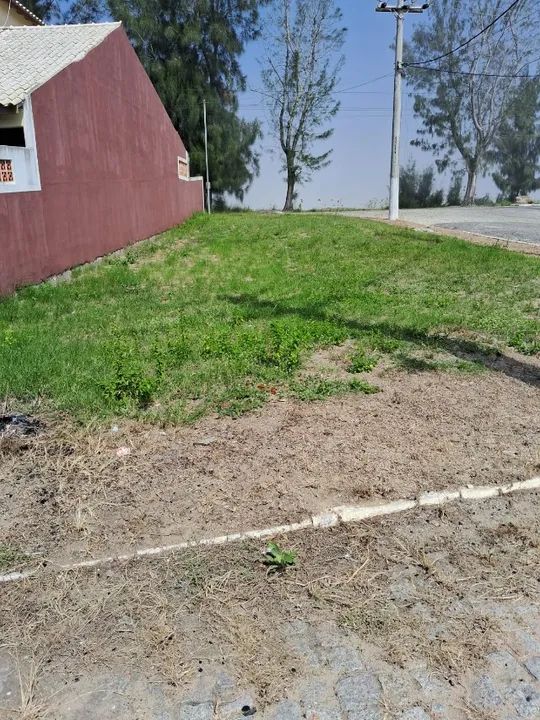 Terreno de frente para o mar à venda em Barra do Furado - Quissamã