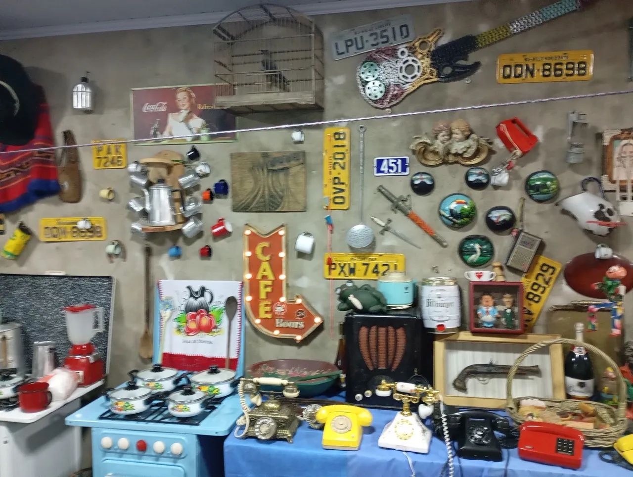 Antiguidades - Coleção de Peças Vintage