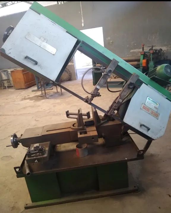 Serra de fita marca Ronemak