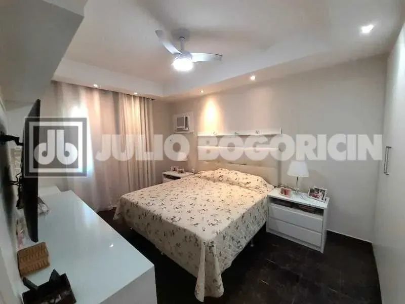 CASA - BRAZ DE PINA - 2 QUARTOS - EDICULA -TERRAÇO COBERTO - VAGA FECHADA - Foto 8