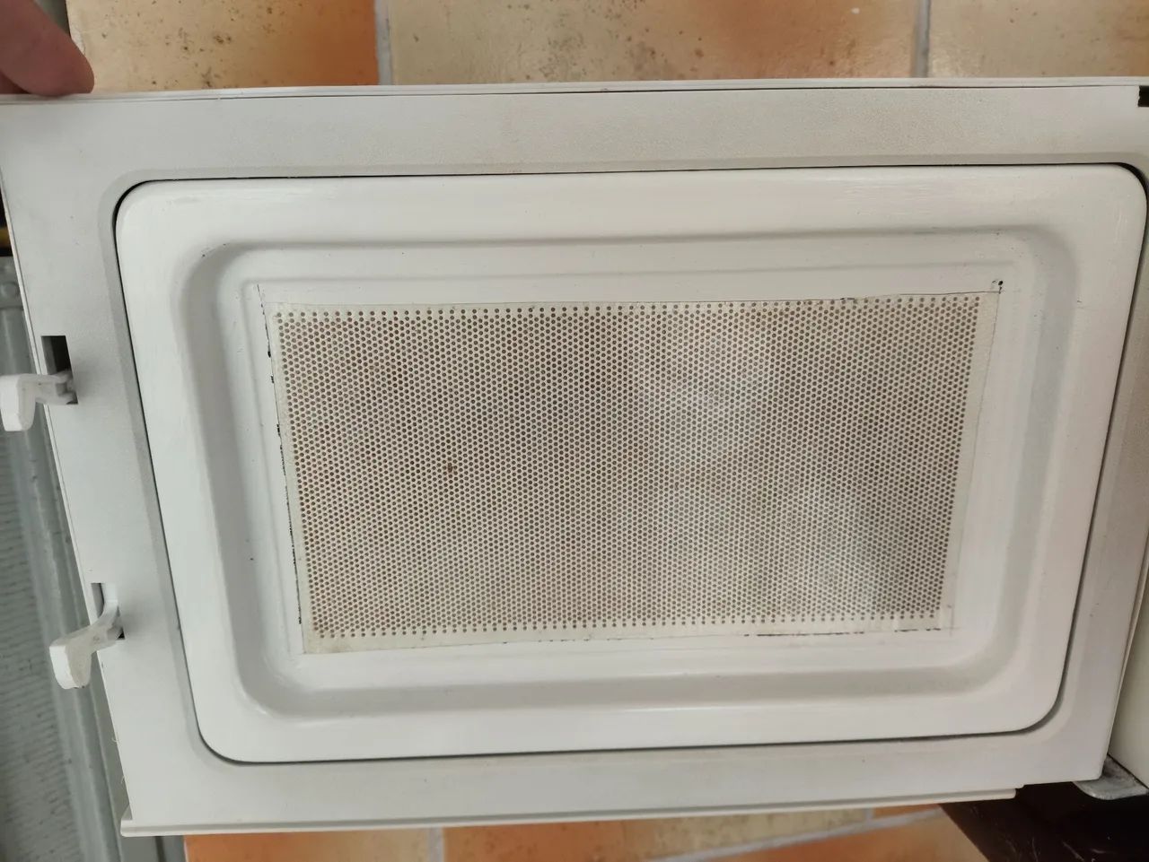 Microondas Midea,20 lts,110 volts, entrego e dou garantiaa - Foto 5