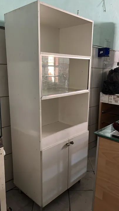 Armário de Cozinha com Vidro