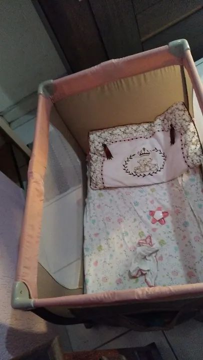 Berço portátil novissimo - Foto 3
