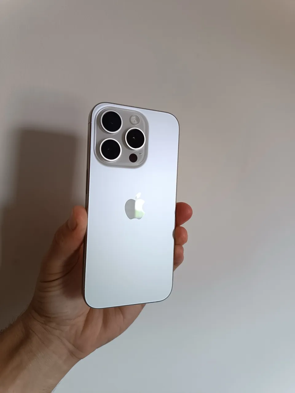 iPhone 15 128GB impecável