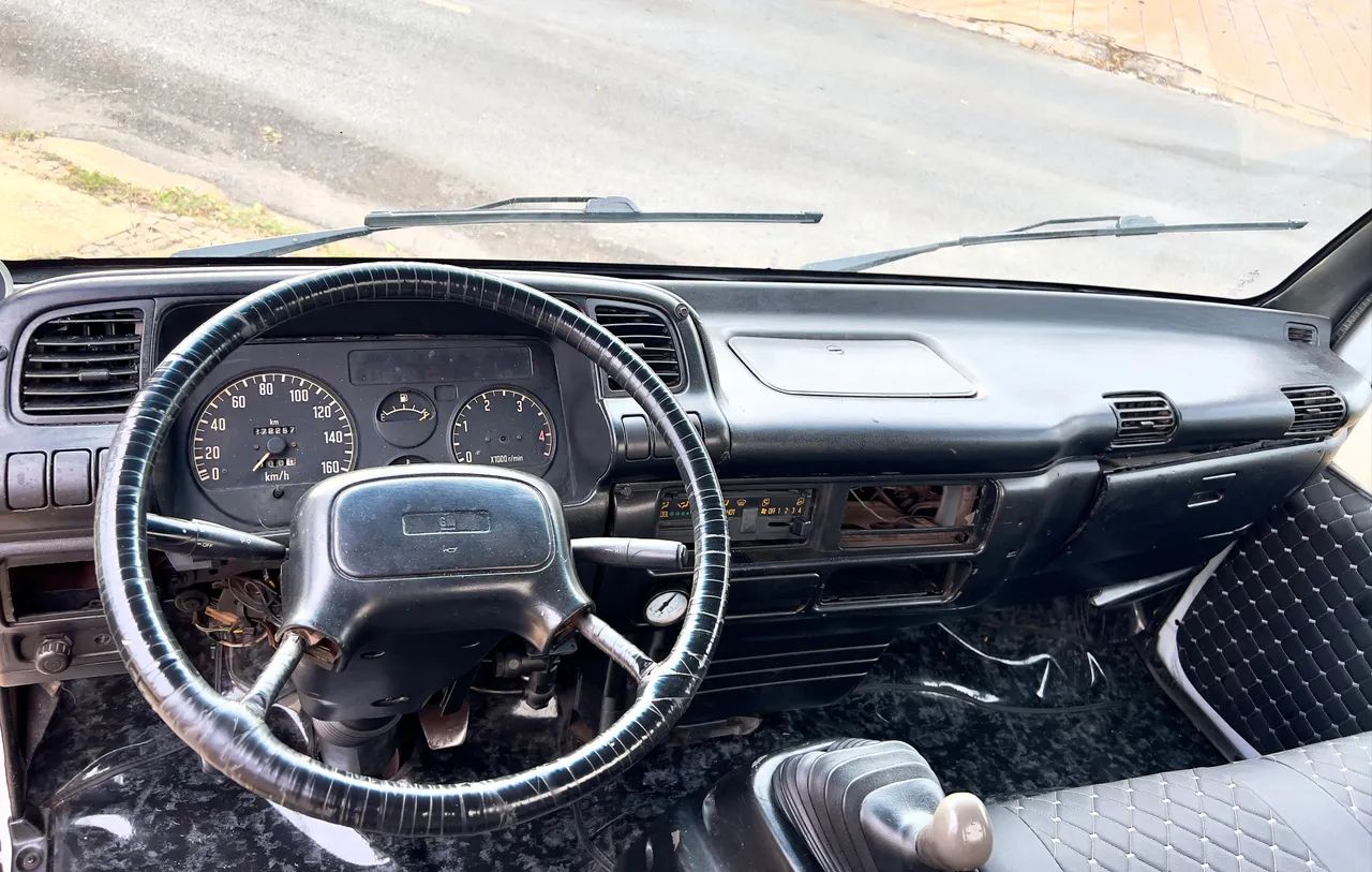 GMC 7110 - Caminhão báu 3/4 - 7 Ton com motor cummins do ford 815 150cv - Foto 12