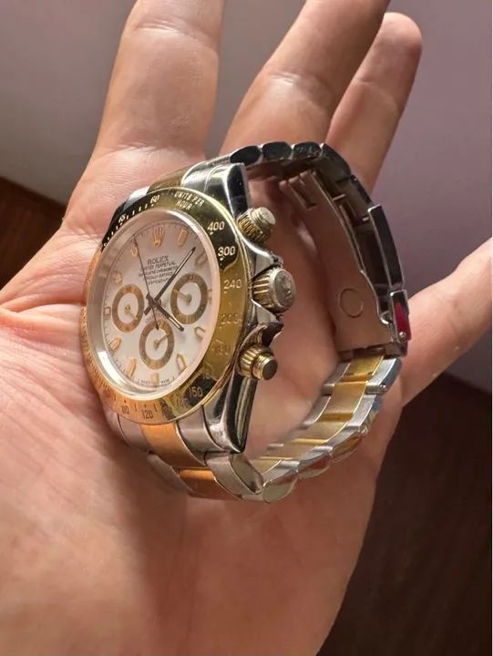 Relógio Rolex Daytona Gold - Foto 3