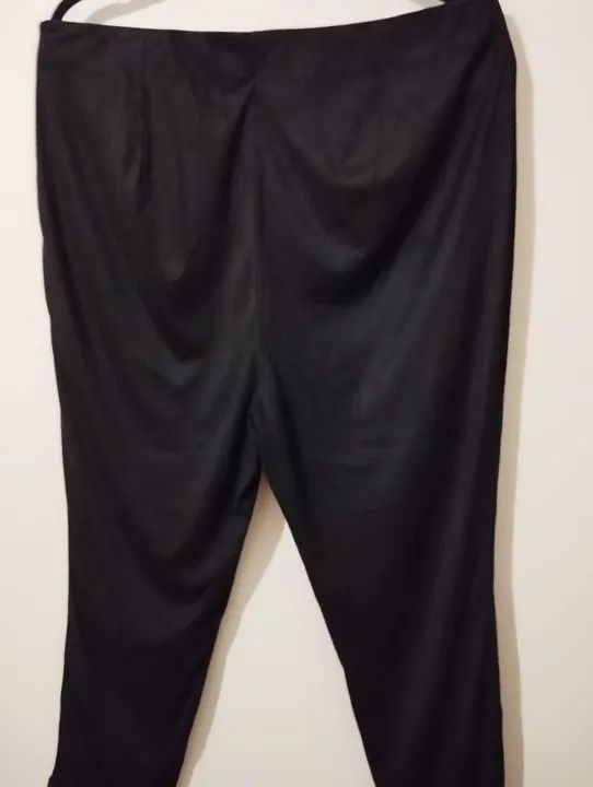 Calça de couro sintético preta n44 - Foto 4