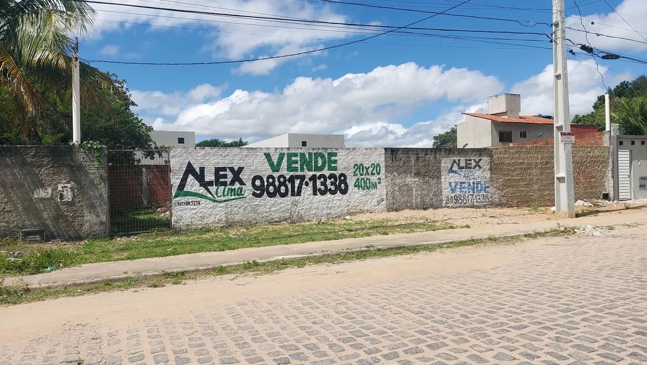 Terreno no Planalto  c/ projetado p/ kitnets 