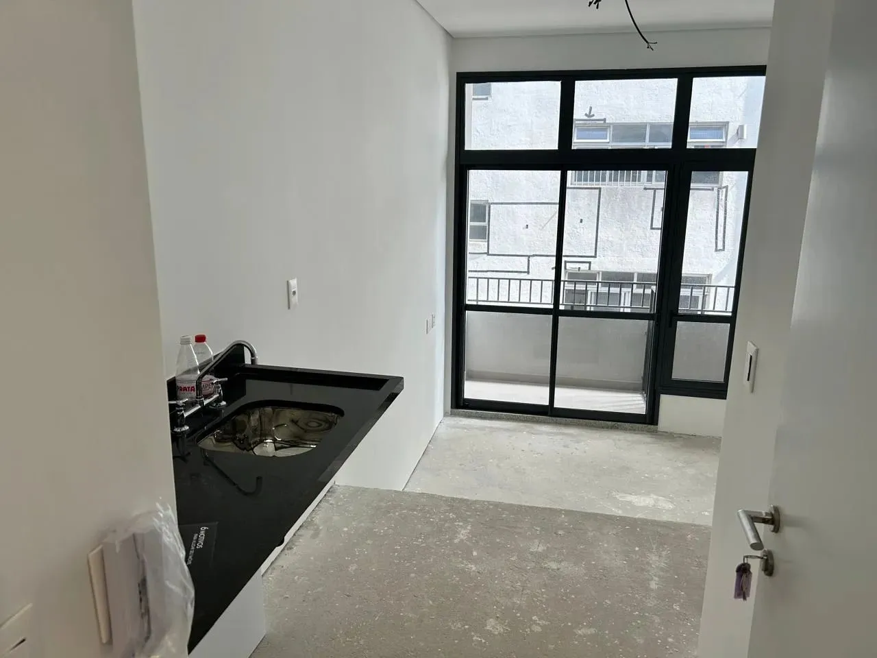 Studio Higienópolis para venda tem 24 metros quadrados com 1 quarto em Higienópolis - São
