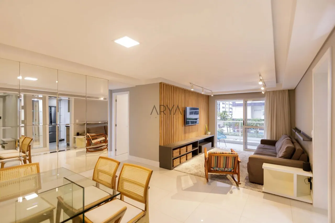 Apartamento à venda no Água Verde ARYA1