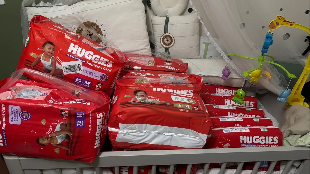 Fraldas Huggies Supreme Care - Pacote com 80 unidades - Foto 2