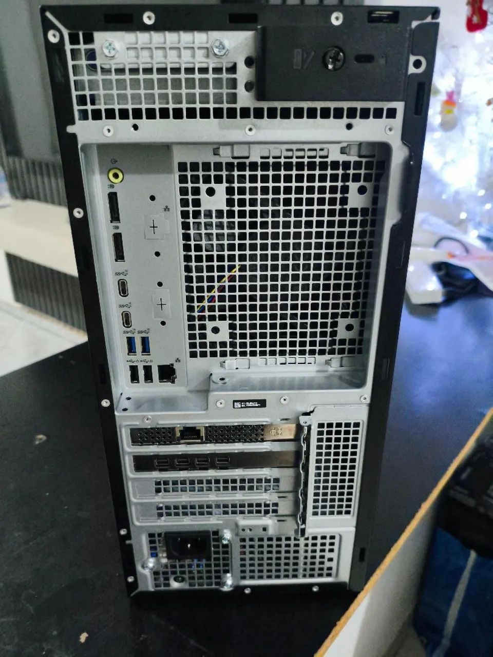 Dell Precision 3660 i5 12th - Foto 5