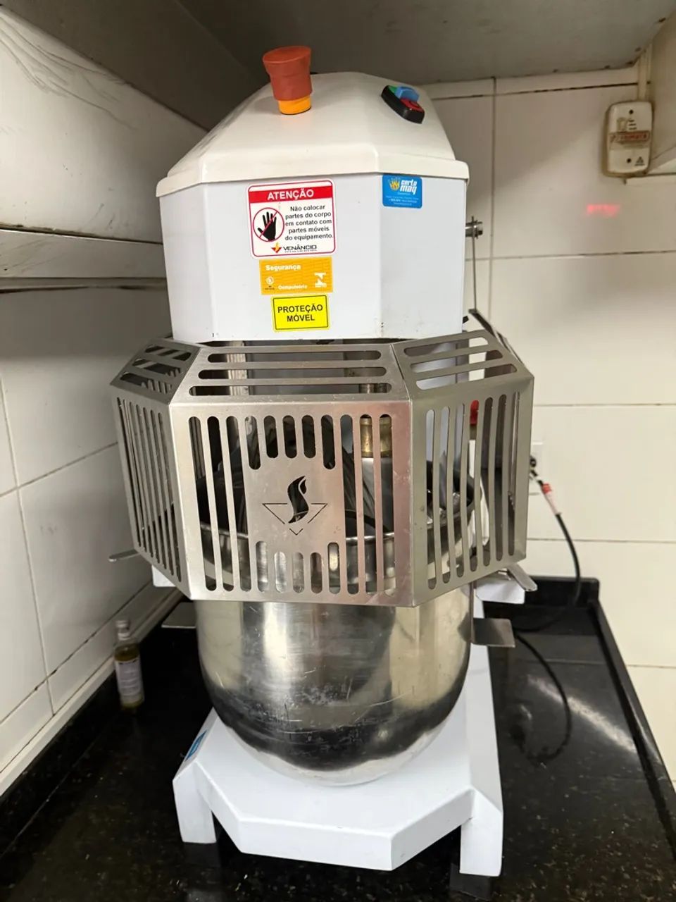 Batedeira Industrial Venâncio 18l - Foto 2