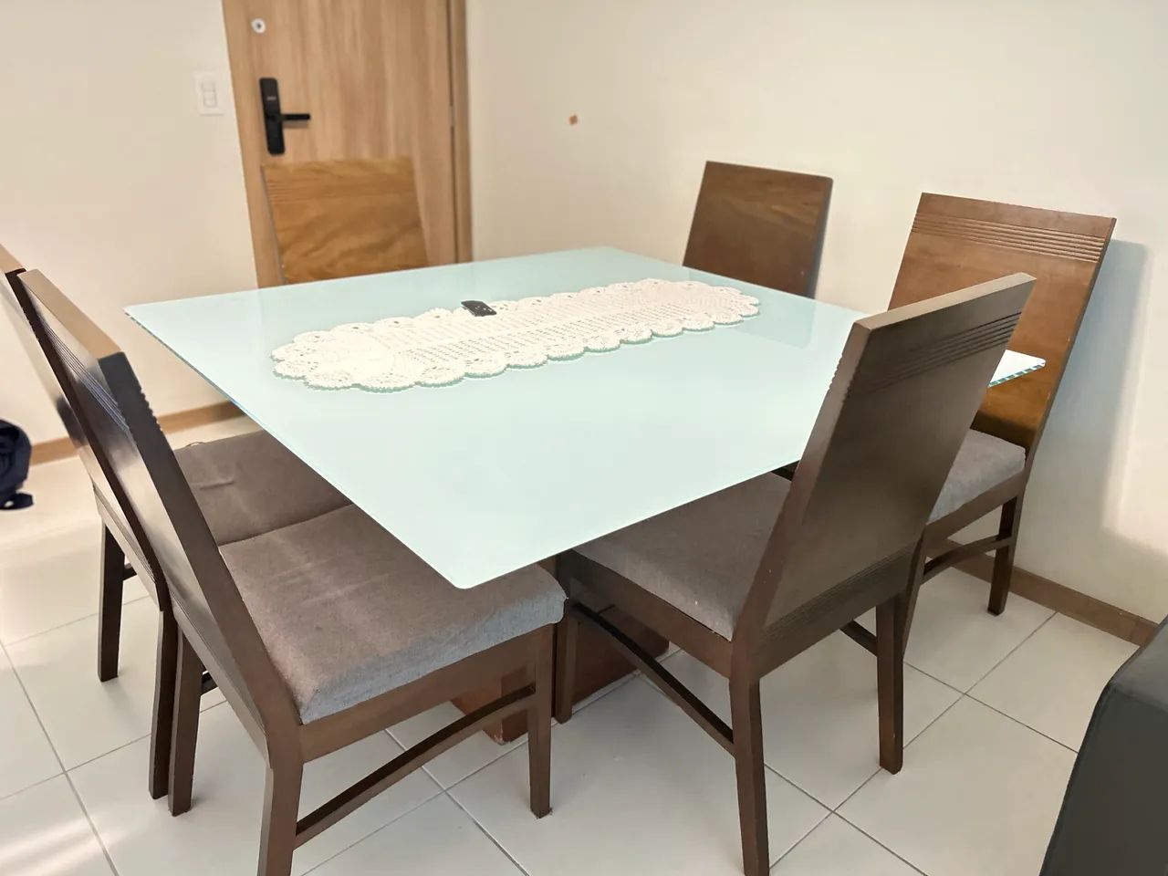 Mesa quadrada vidro 6 cadeiras 64960523150722123