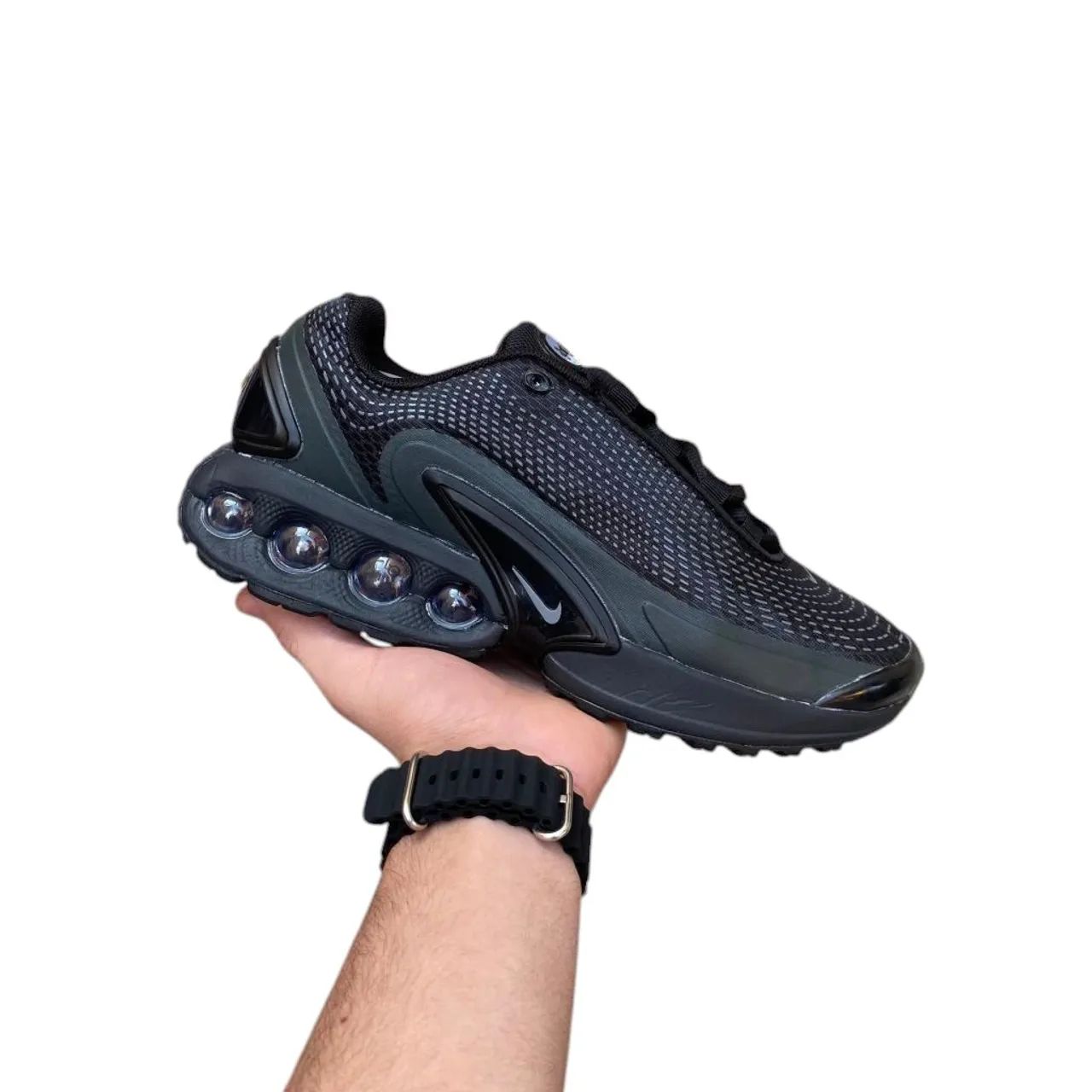 Air Max DN "triple Black"