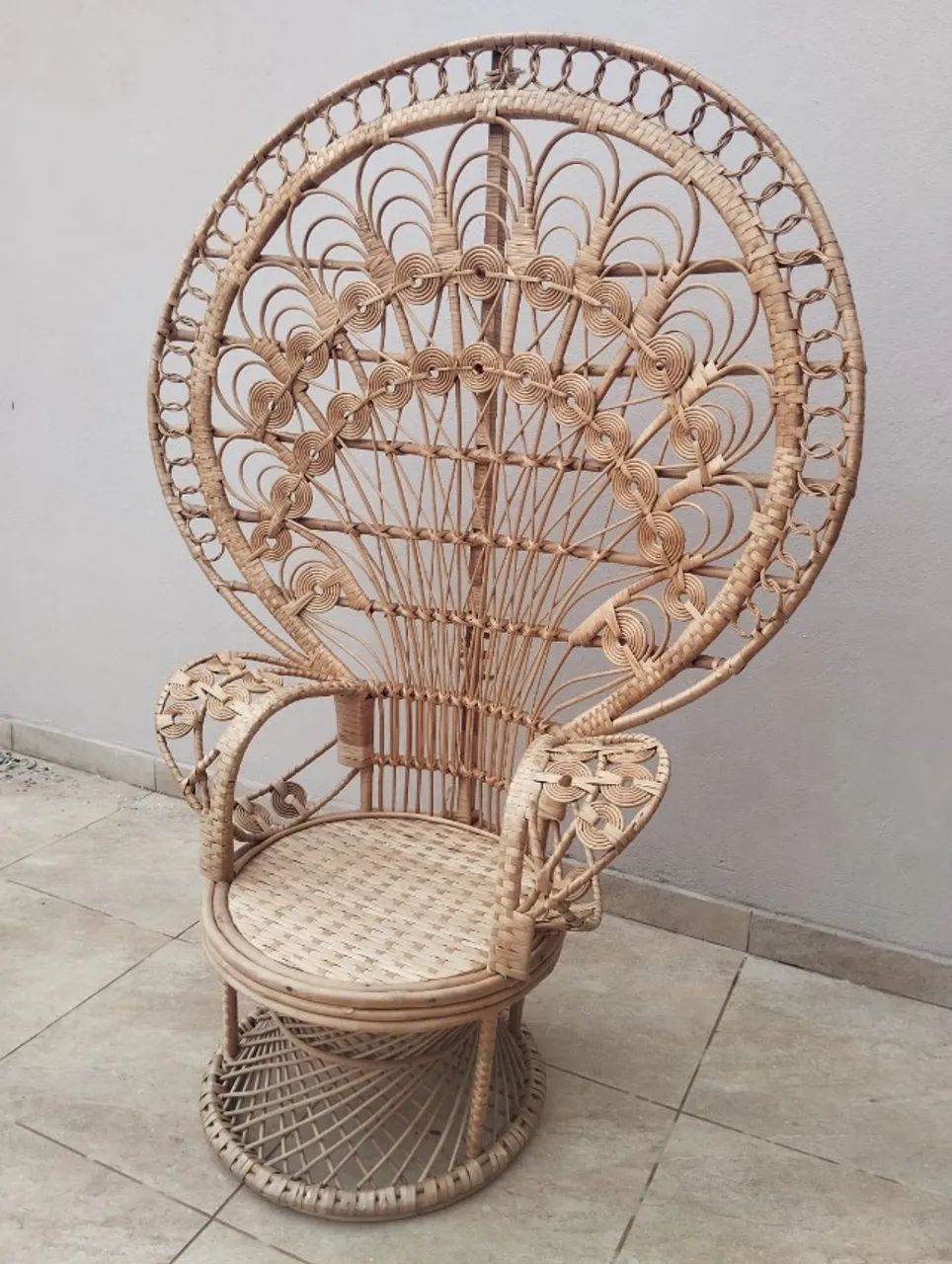 Poltrona Pavão Emanuelle (Peacock Chair) - Foto 3