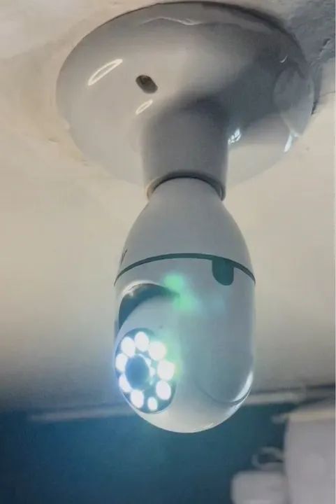 Câmera de Segurança Wi-Fi para Teto