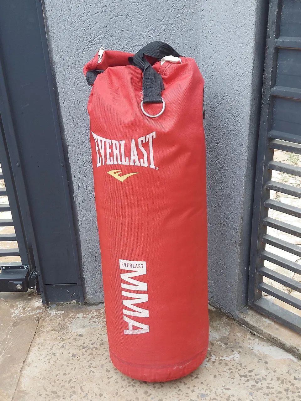 Saco de Pancada Everlast MMA