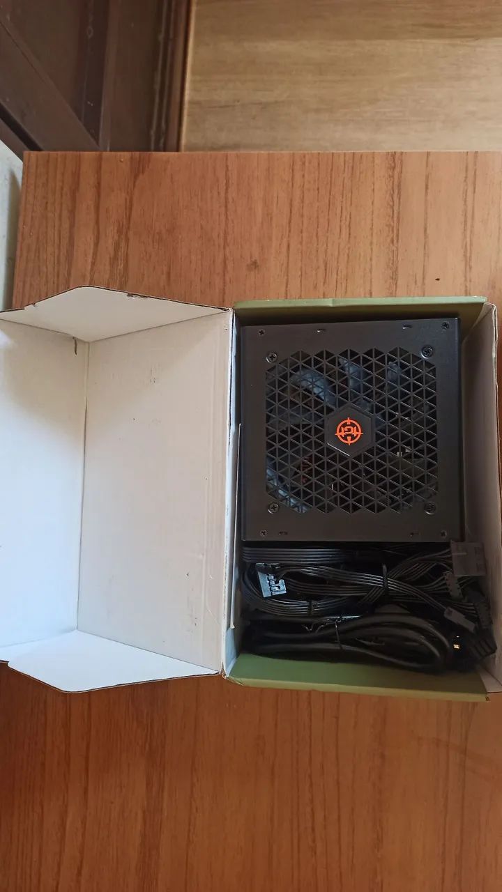 Fonte de Computador, TGT Havoc 500 80plus White, não liga! - Foto 2