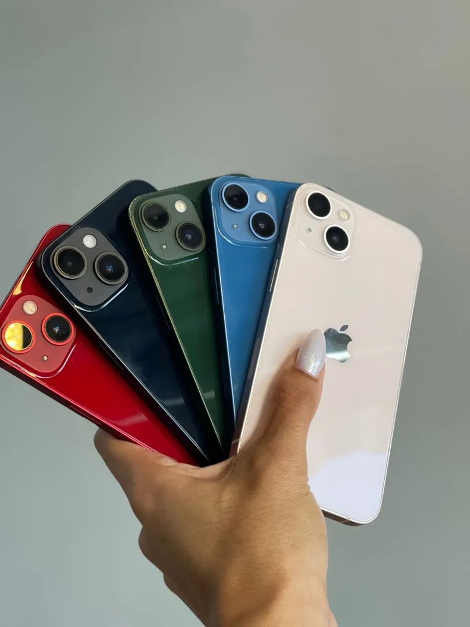 iPhone 13 128GB Seminovo sem detalhes 