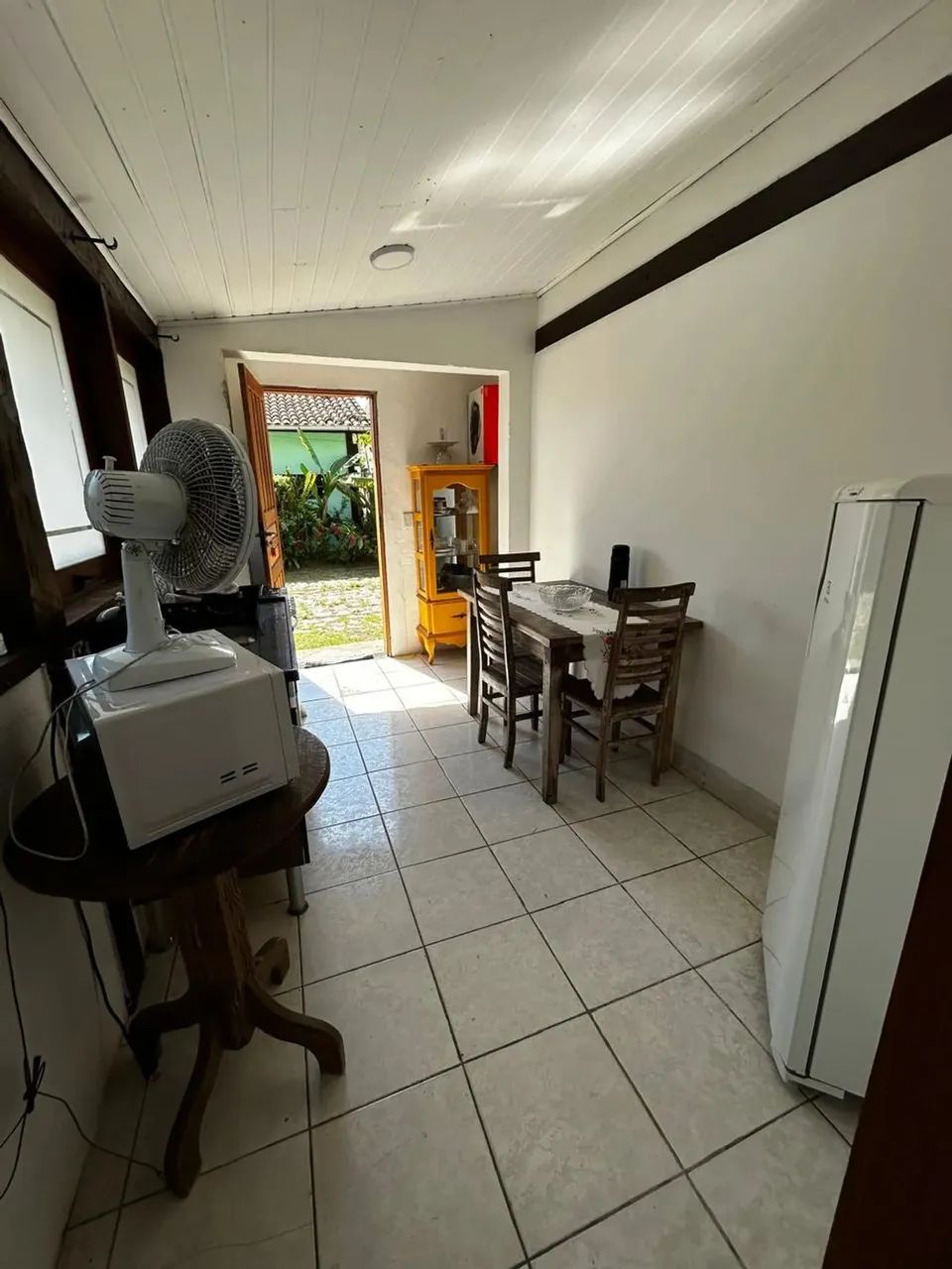 Aluguel de Chalé Mobiliado no Bairro da Água Branca - Ilhabela - Foto 2