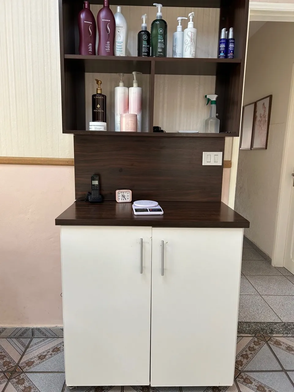 Balcão/Armário para organização - Perfeito para salão!