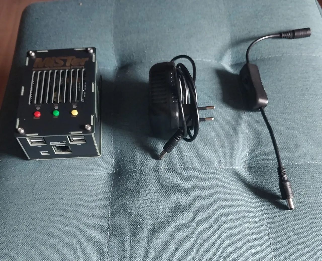 Mister FPGA Hamgeek64297561096706120