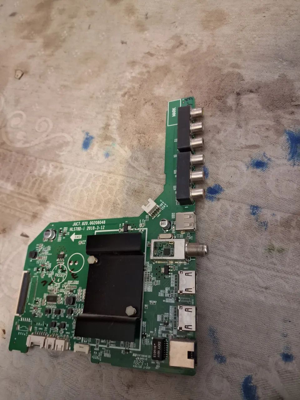 Placa principal e fonte ptv28g50sn led - Foto 4