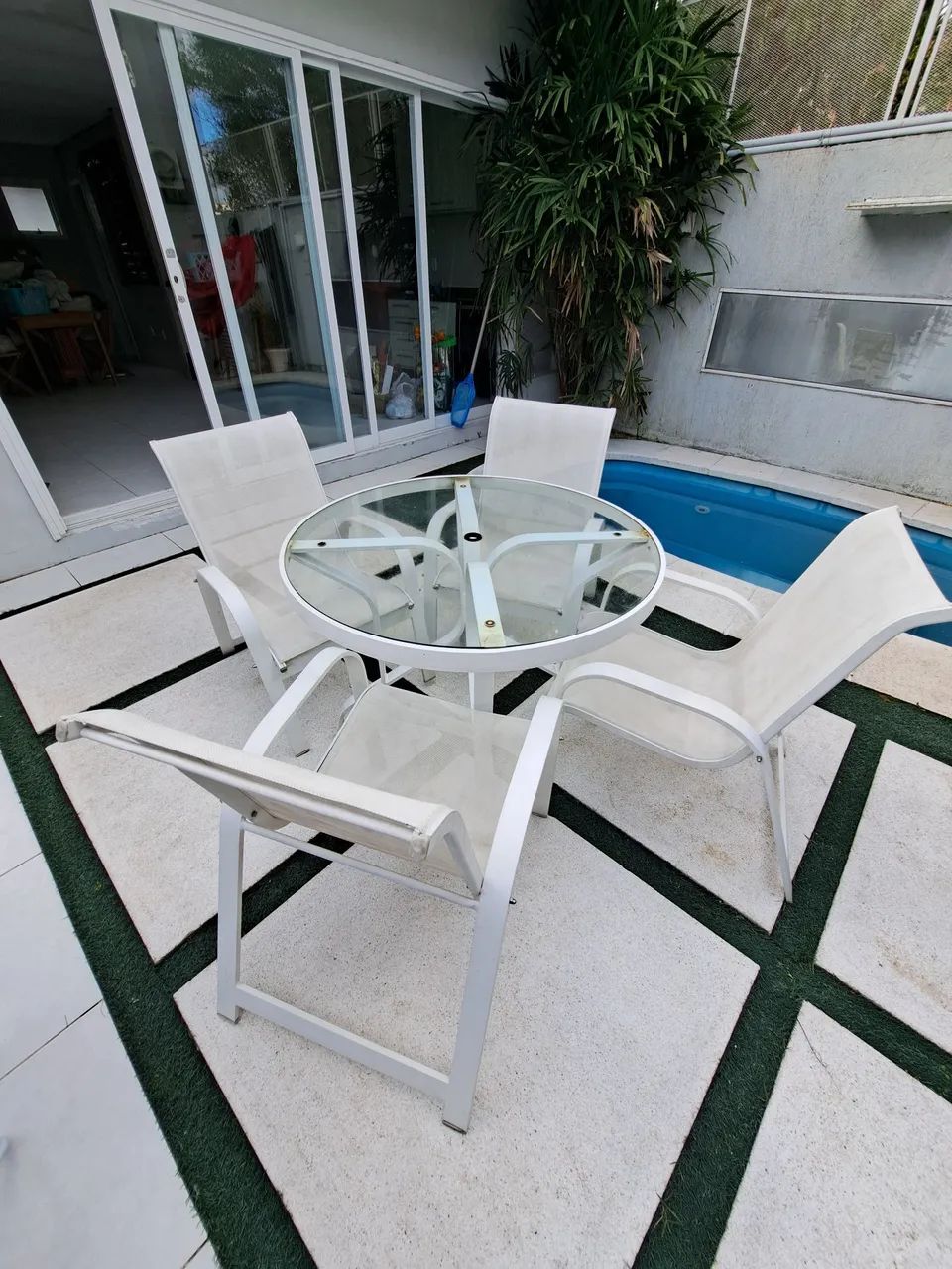 Mesa e cadeiras jardim Vimeza