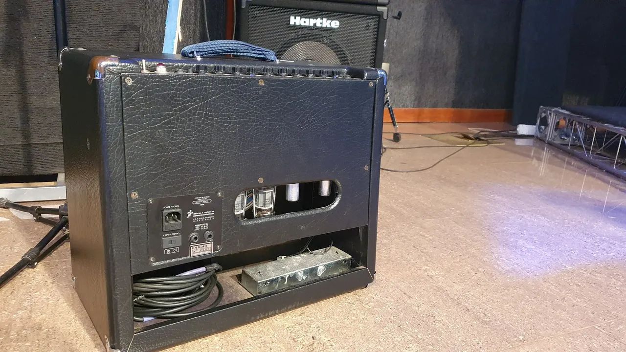 Amplificador Meteoro MGV 30  - Foto 3