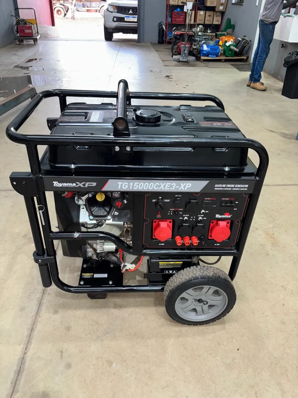 Gerador De Energia 17kva Gasolina 380v Tg15000cxe3-xp Toyama