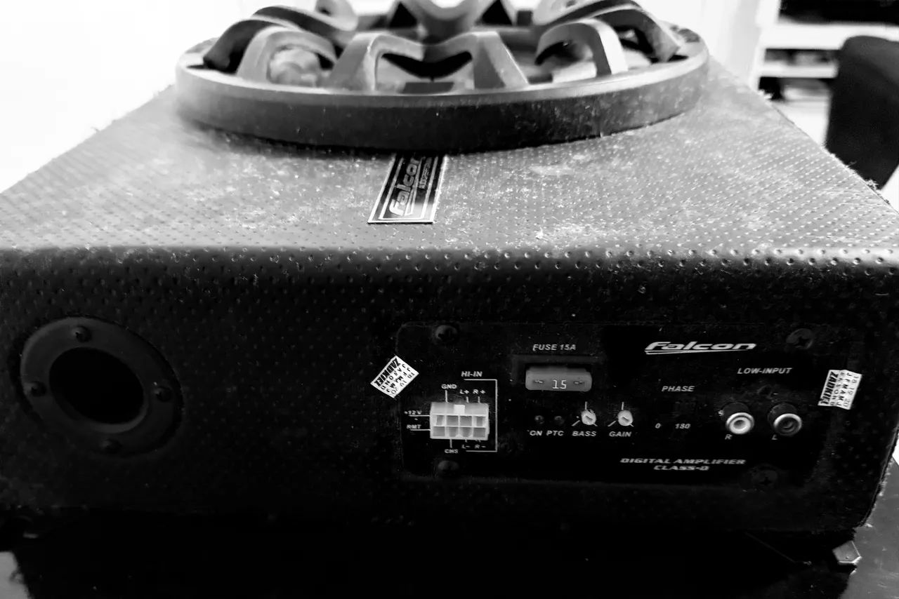 Caixa Amplificada som subwoffer carro  - Foto 4