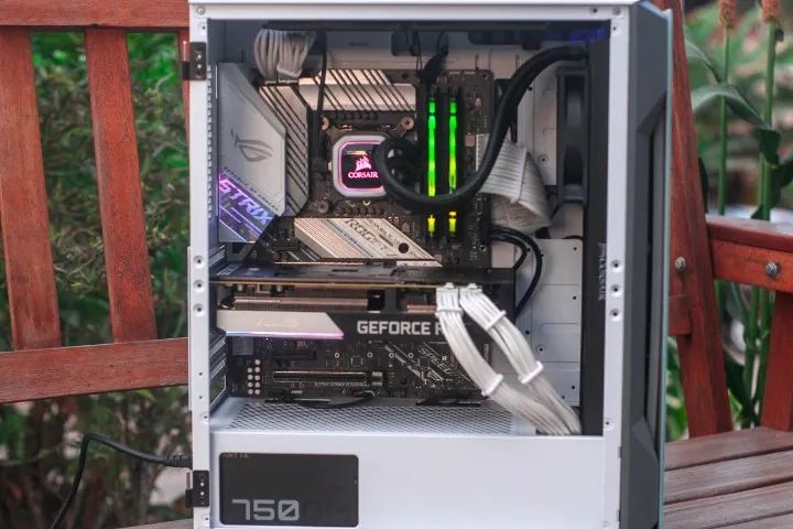 i7 10700K - 32GB - RTX 3070 - Foto 5