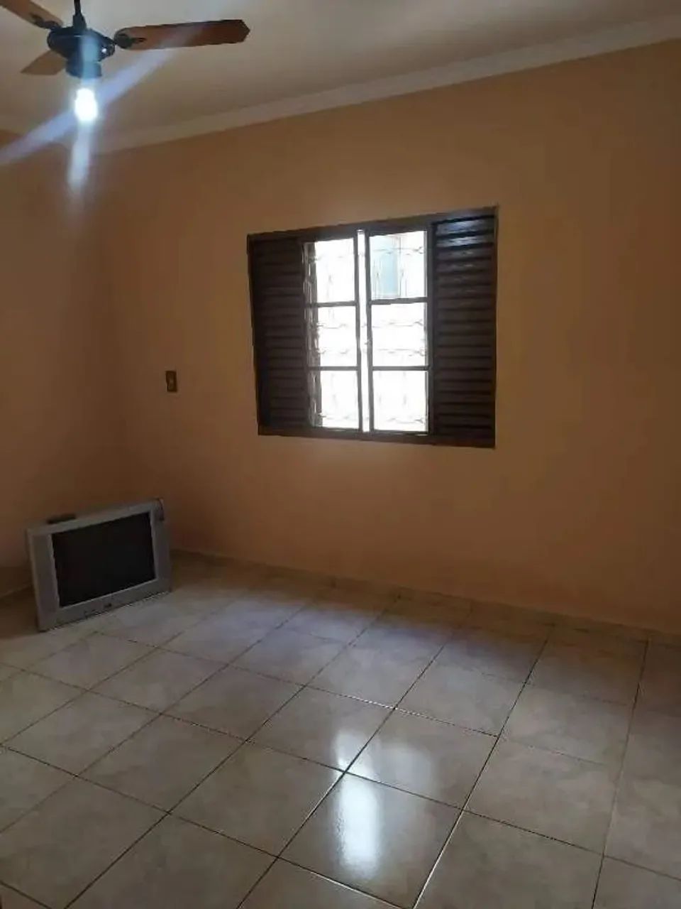 Casa à venda com 3 quartos, 120 m², Jardim Aquários - Foto 2