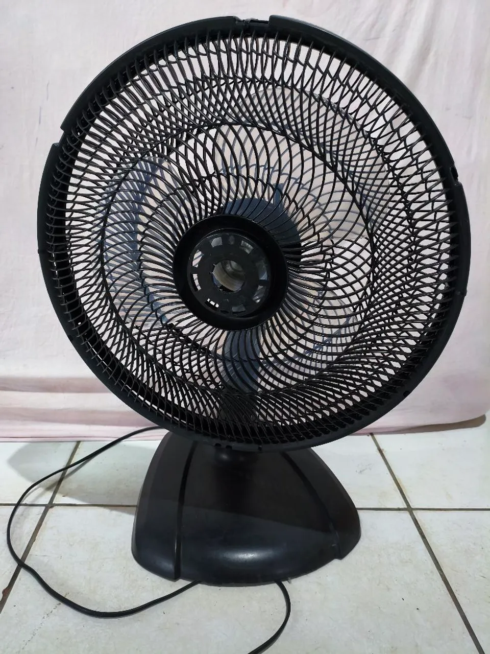 Ventilador Wap de Mesa Preto