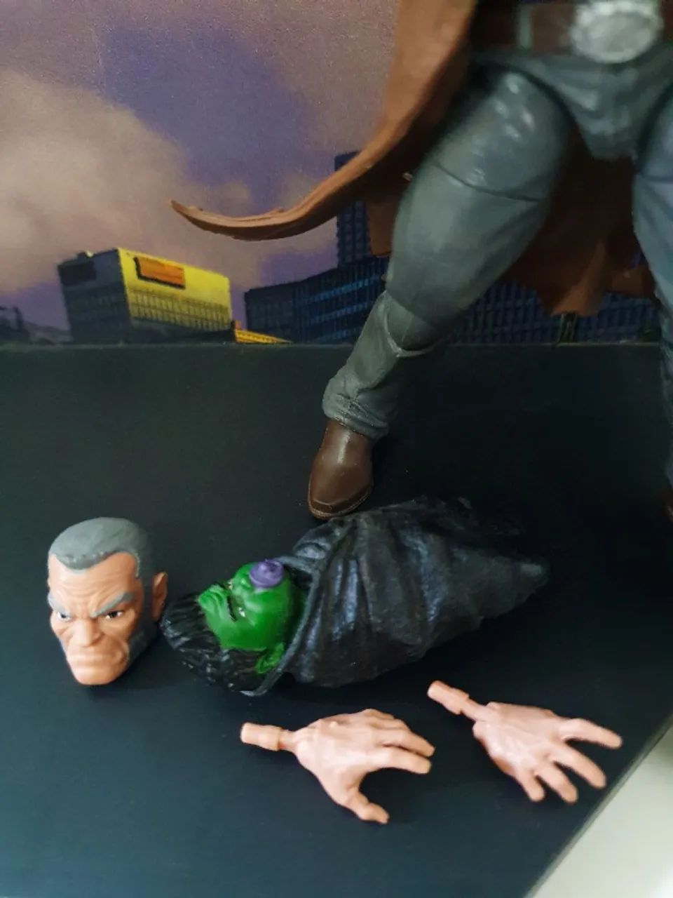 Velho Logan & Bebê Hulk Marvel Legends  - Foto 3