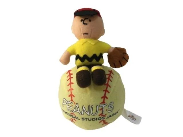 Snoopy Peanuts Miniaturas Lucy e Charlie Brown Universal Studios Japan - Foto 3